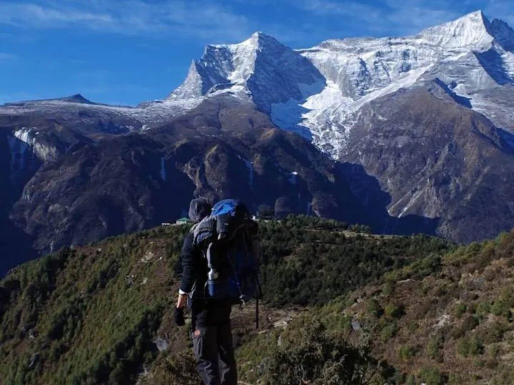 What Happens During an Everest Base Camp Helicopter Rescue? Everest Base Camp